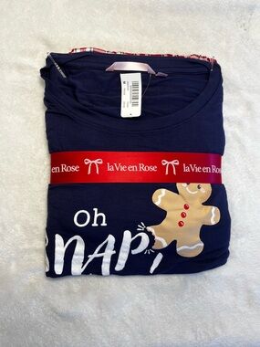 La Vie En Rose Gingerbread OH SNAP Pajamas Set